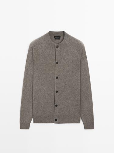Cardigan à col montant 100 % laine - Kaki foncé de Zara