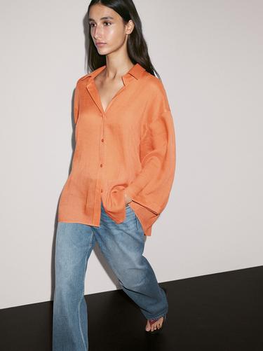Camisa oversize con ramio - Teja de Zara