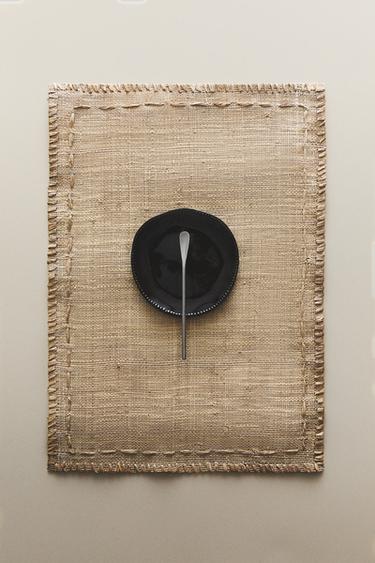 FIBRE PLACEMAT WITH TOPSTITCHING - Light beige by Zara