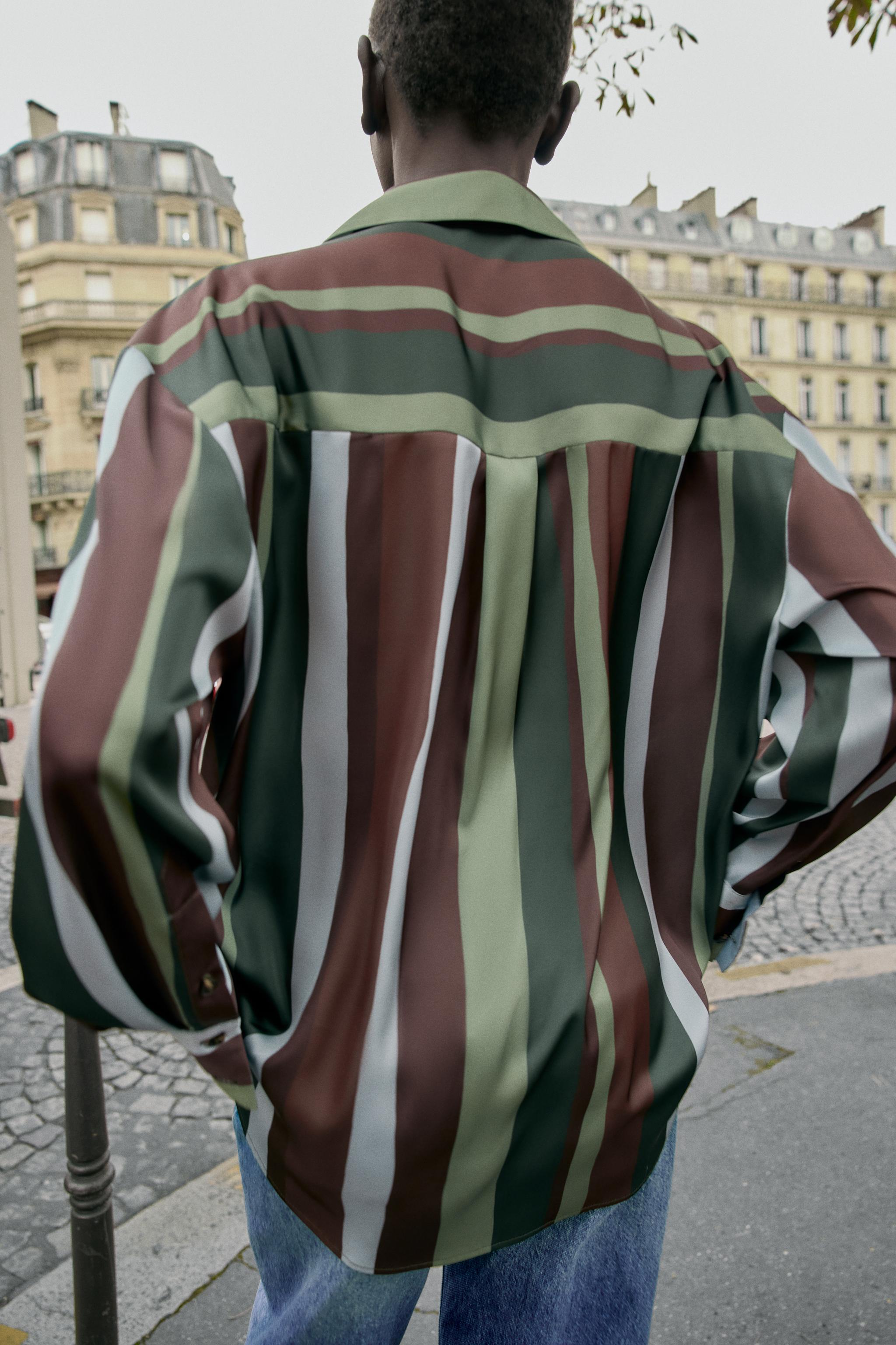 BLOUSE SATINÉE À RAYURES