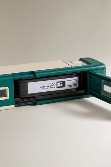 BLACK AND WHITE LOMOGRAPHY FILM - Multicoloured by Zara - Image 3