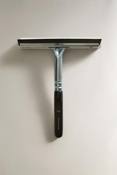 WOODEN GLASS CLEANER - Black by Zara - Image 0