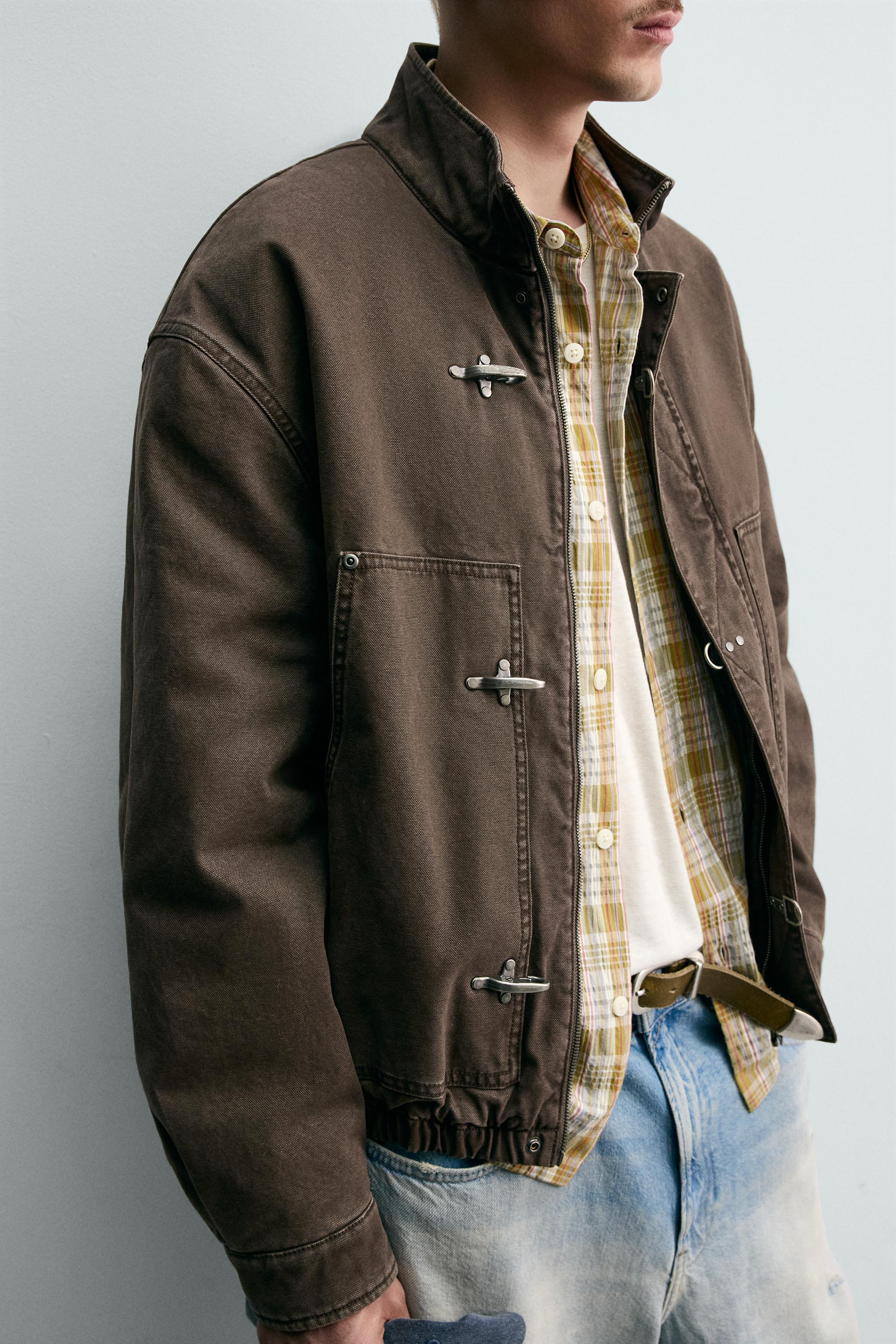 BLOUSON COURT À BRANDEBOURGS