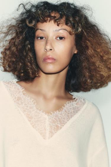 PULL EN MAILLE DENTELLE AVEC LAINE - Écru de Zara - Image 1