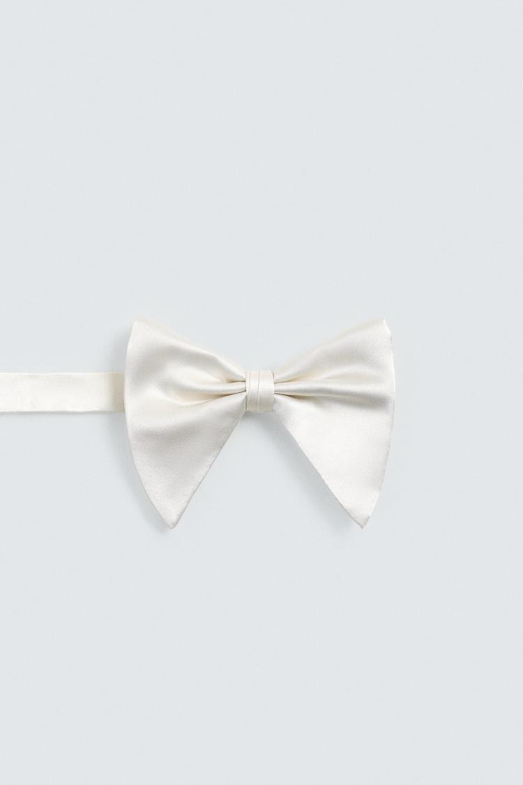ZARA WIDE SILK BOW TIE