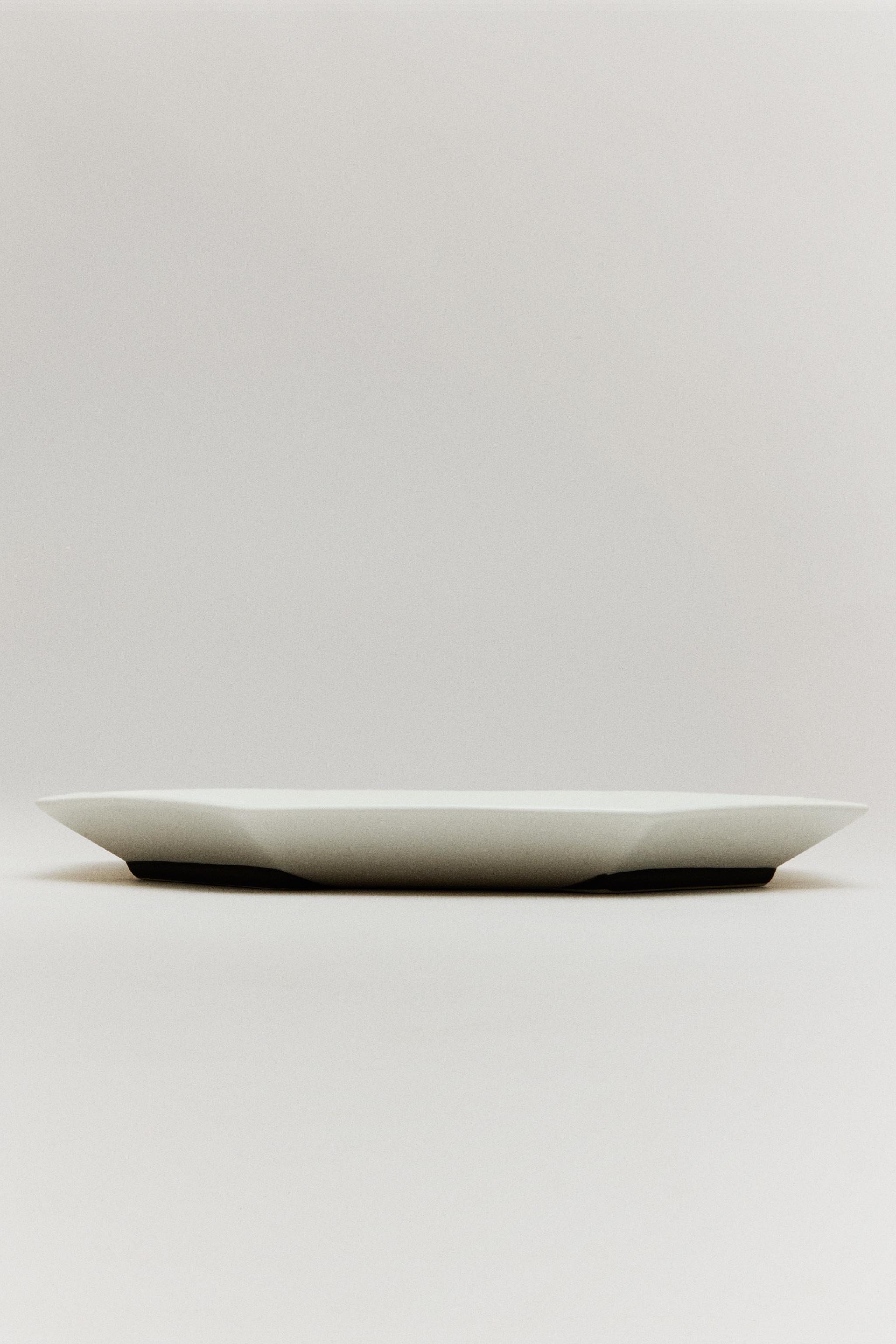 THE SKY OCTAGONAL FLAT PLATE