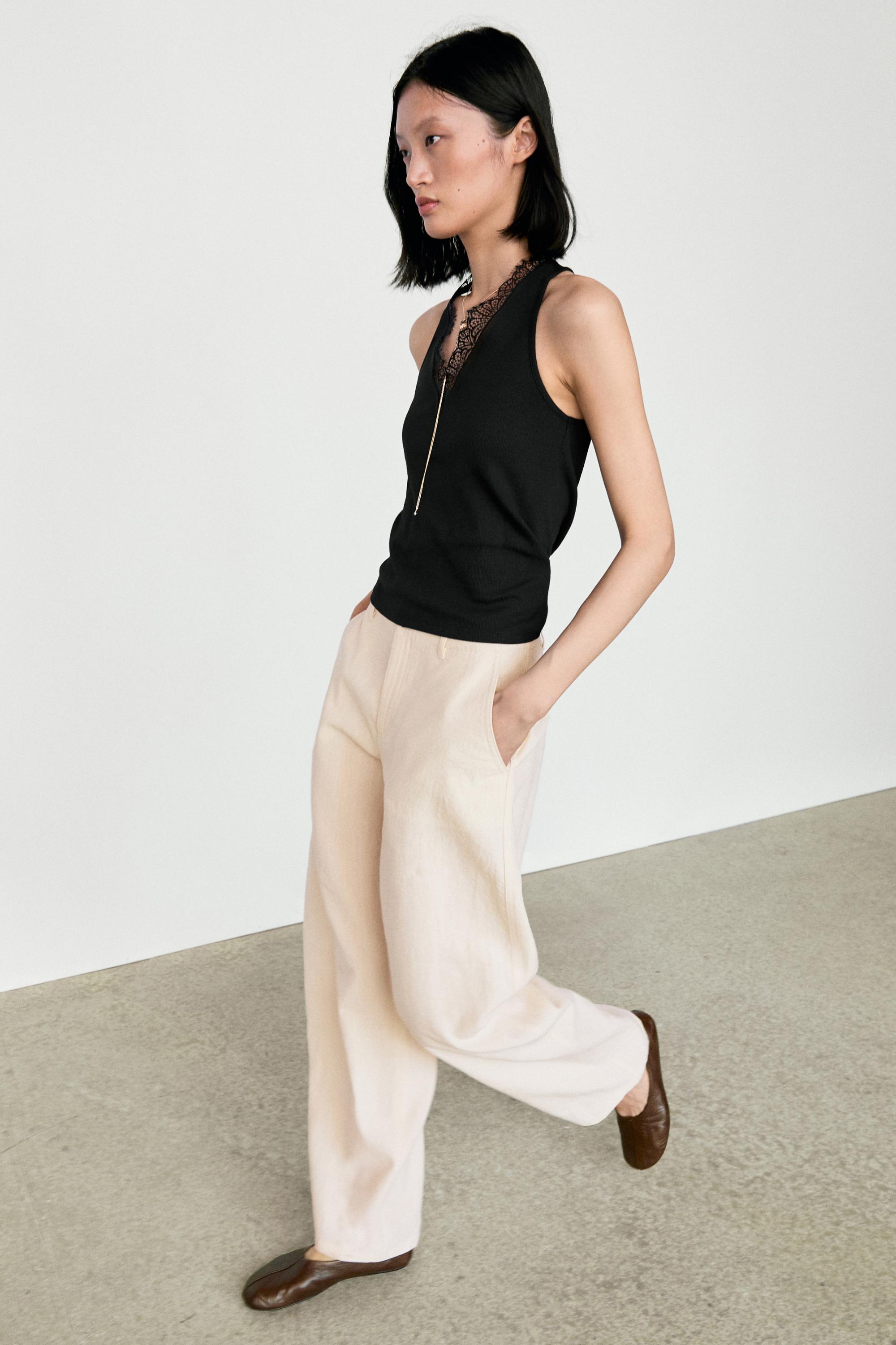 V-neck lace trim camisole top — Black