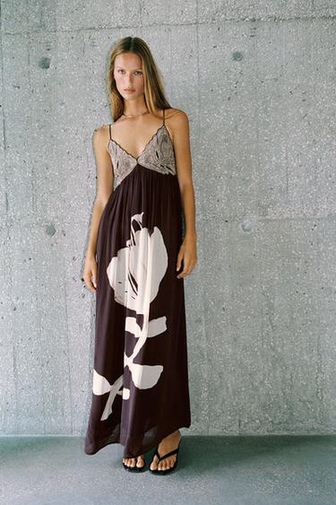 zara maxi dress floral Black Sleeveless this exquisite piece features a slightly relaxed fit through the bust and sleeves Zara patchwork maxi dress -