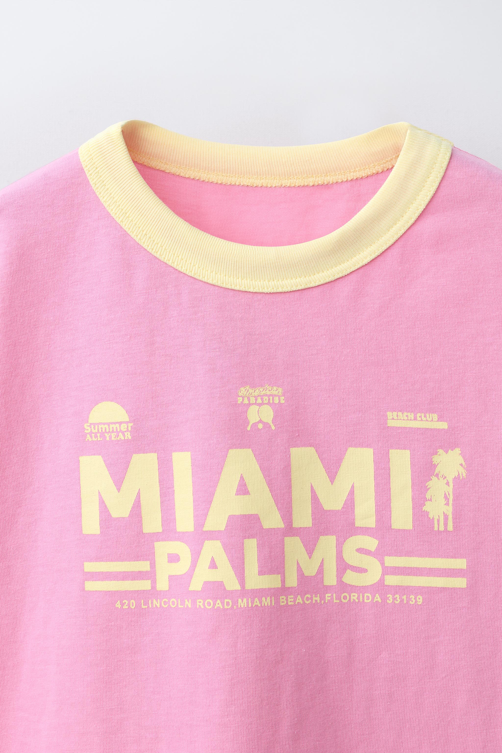 CONTRASTING TEXT T-SHIRT