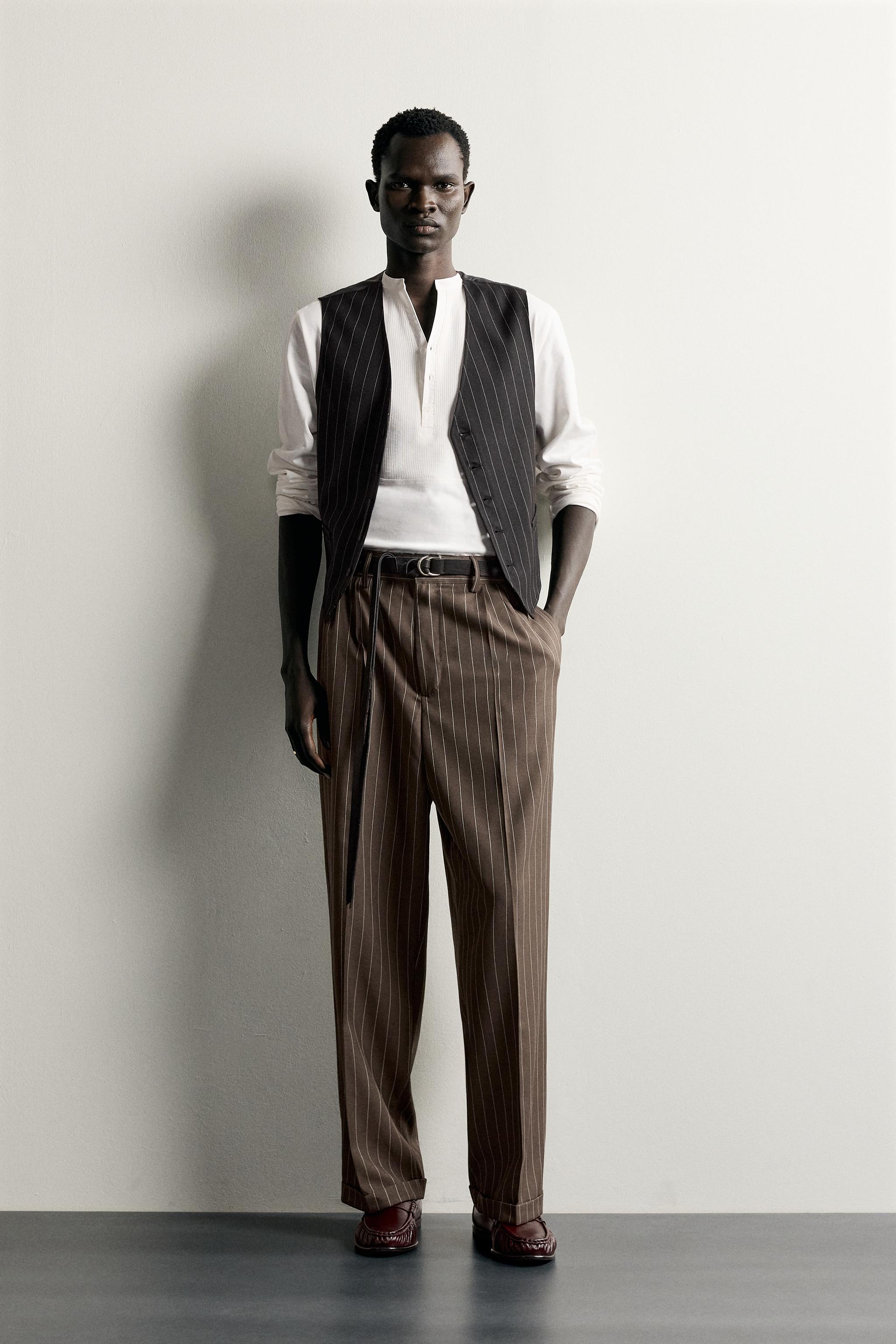 PANTALON PLIS RAYURES