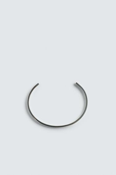 سوار صلب من الفولاذ المقاوم للصدأ - فضي by Zara