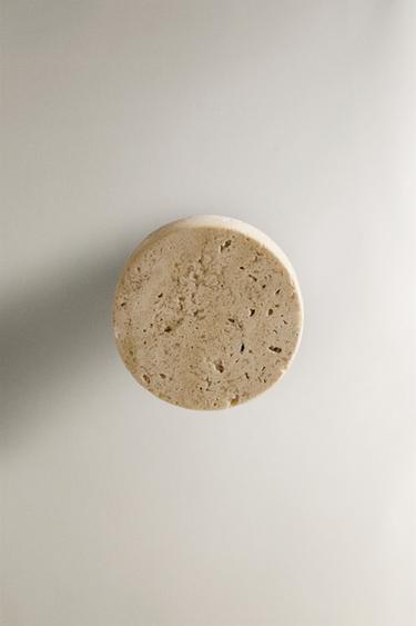 Zara BEŽ MERMERNA KUKA ZA KAČENJE – bež