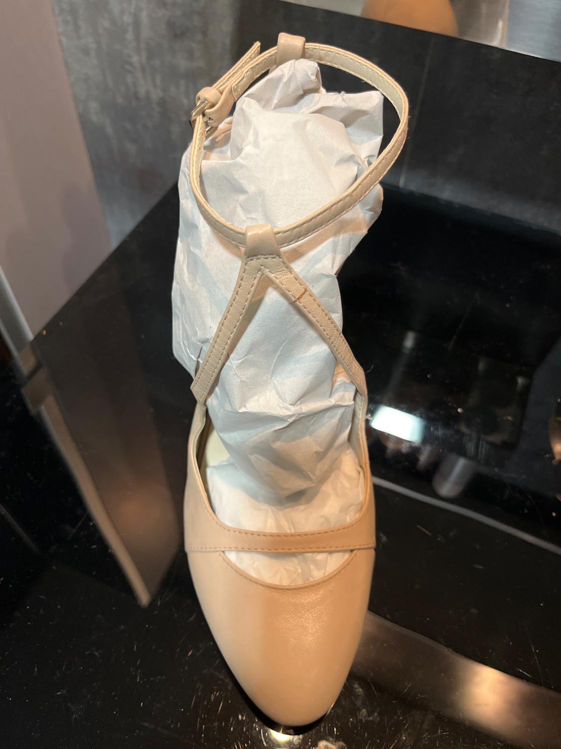 ZAPATO DE TACÓN BEIGE/NUDE - Image 4