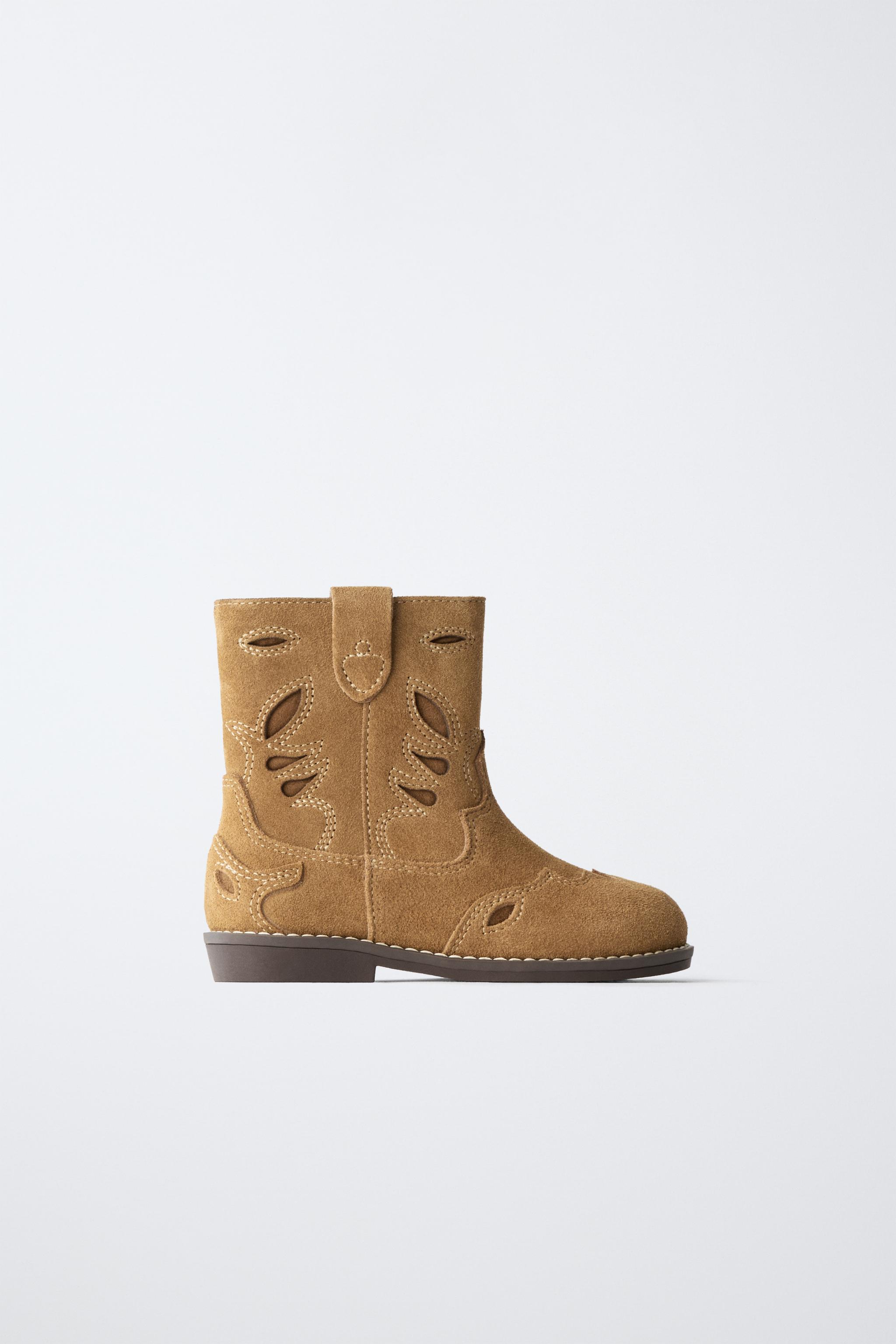 LEATHER COWBOY BOOTS — Brown