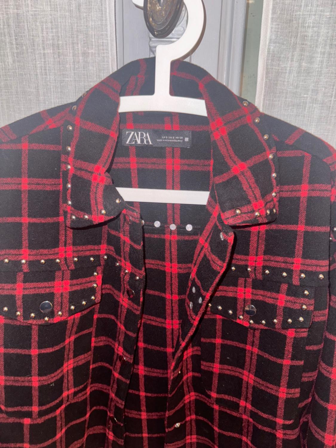 OVERSHIRT WITH FRINGE AND STUDS - Image 2