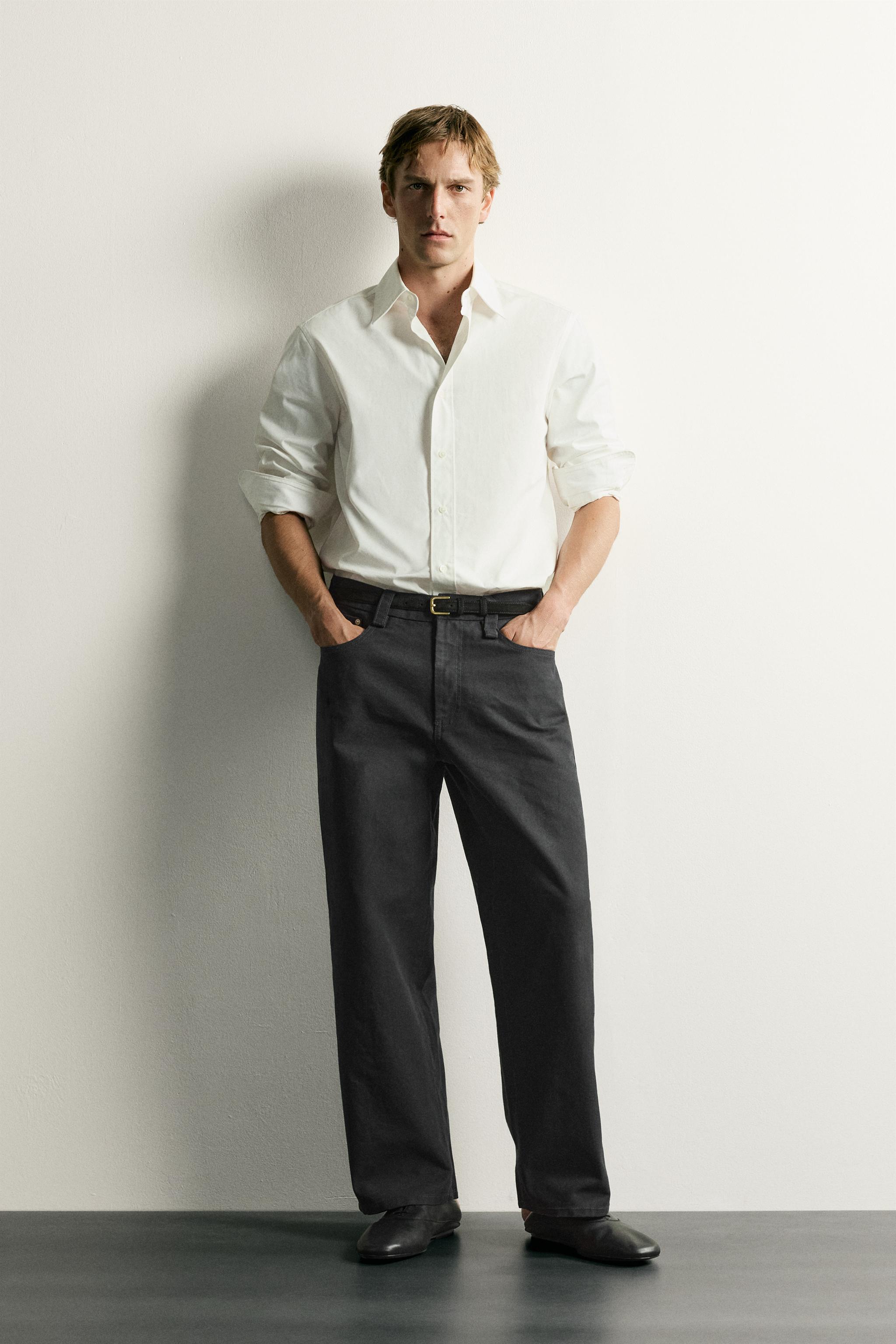 STRAIGHT RELAXED FIT JEANS