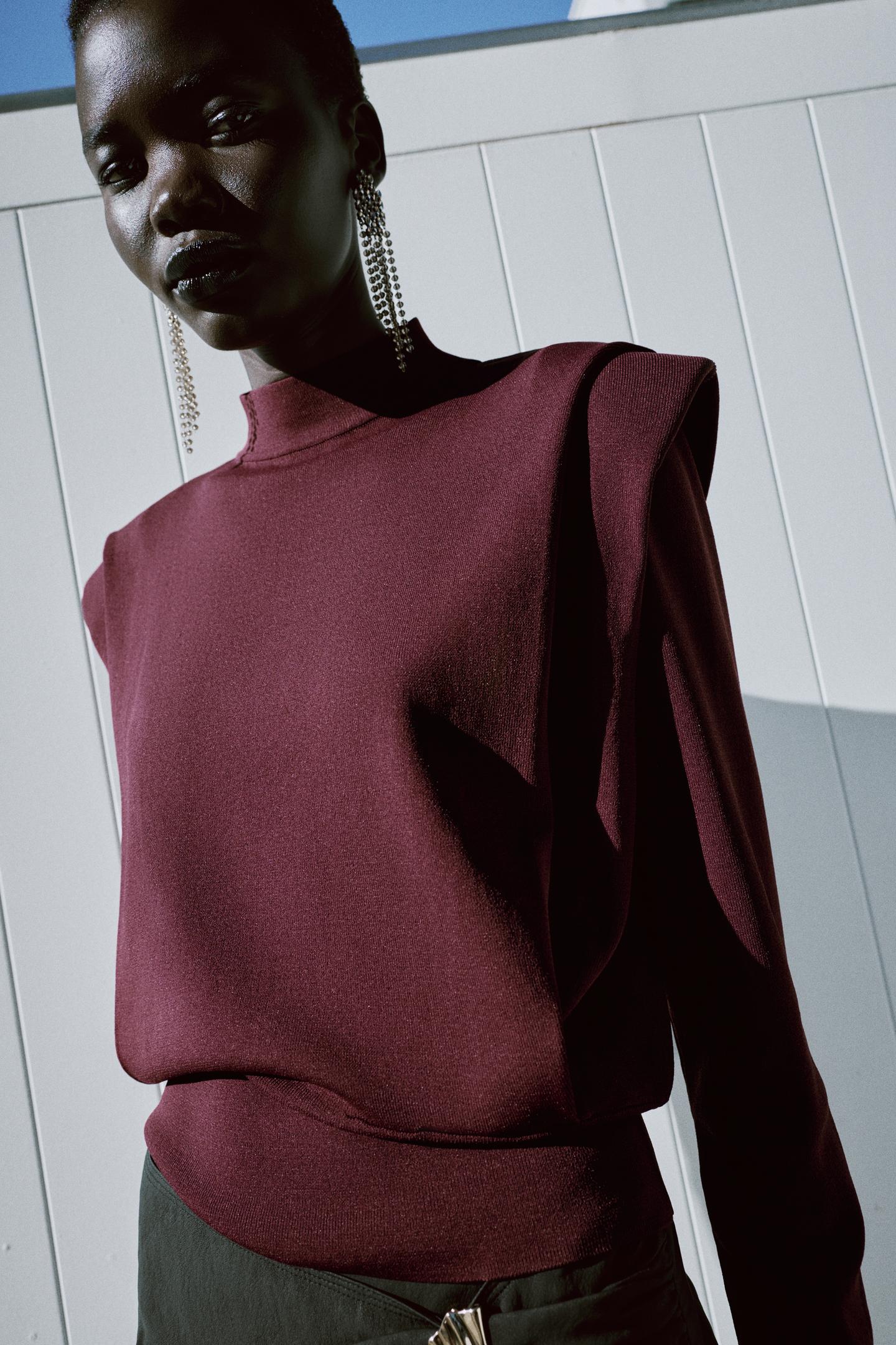 Женский свитер Zara Shoulder Pad Knit, цвет: Бордовый — фото 3