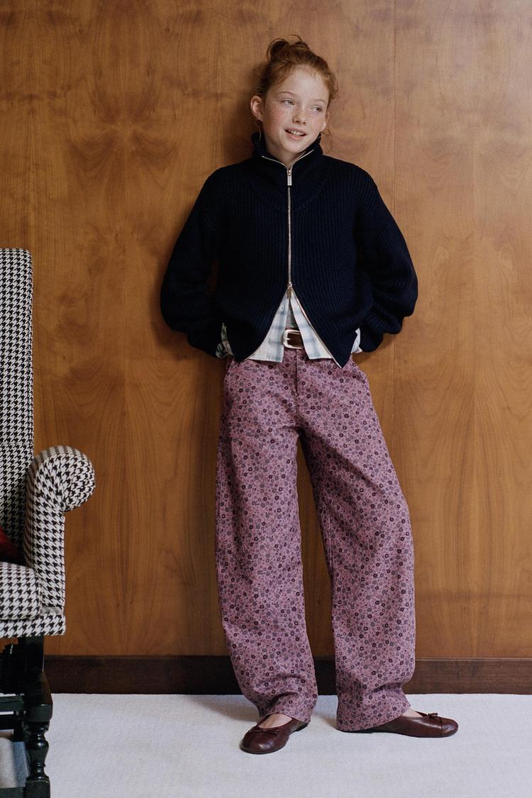 Pantalon barrel sarga flores