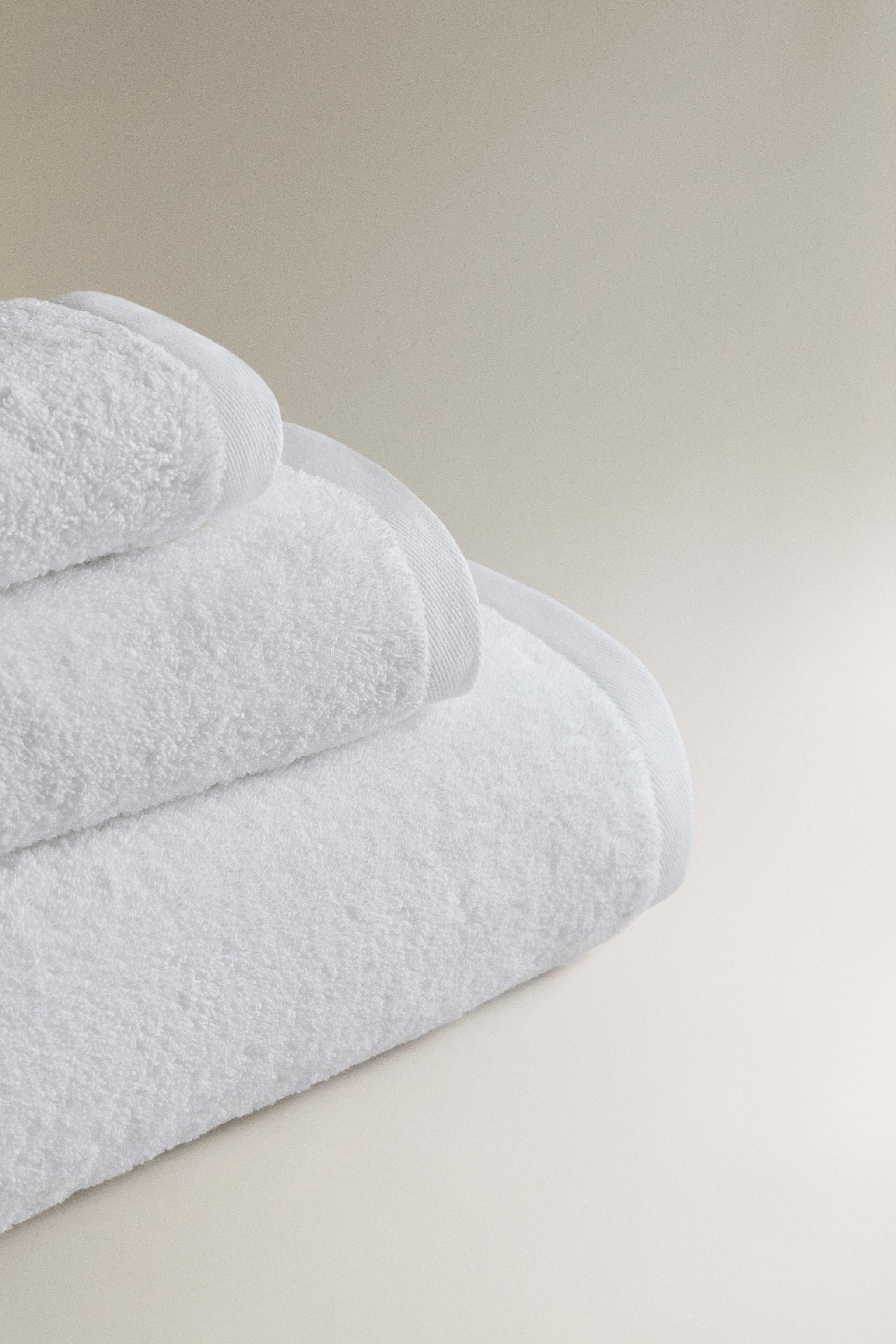 DRY-TOUCH COTTON TERRY BATH TOWEL — White