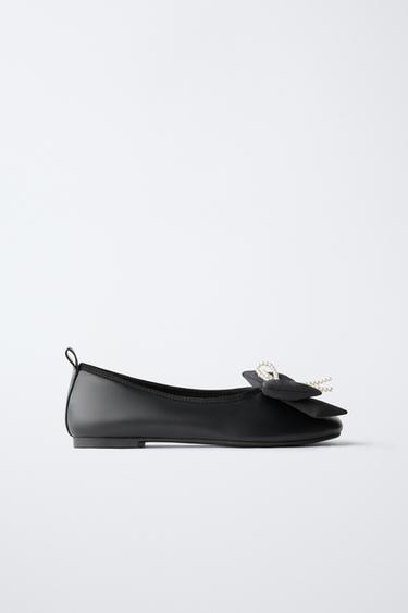 リボンディテール付きバレエシューズブラックZaraのリボンディテール付きバレエシューズ - ブラック 