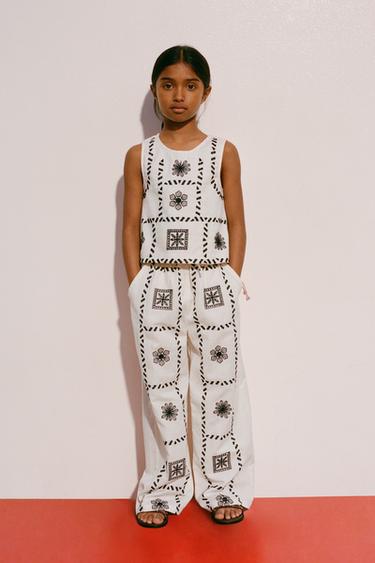 EMBROIDERED LINEN TROUSERS - Ecru / Black by Zara