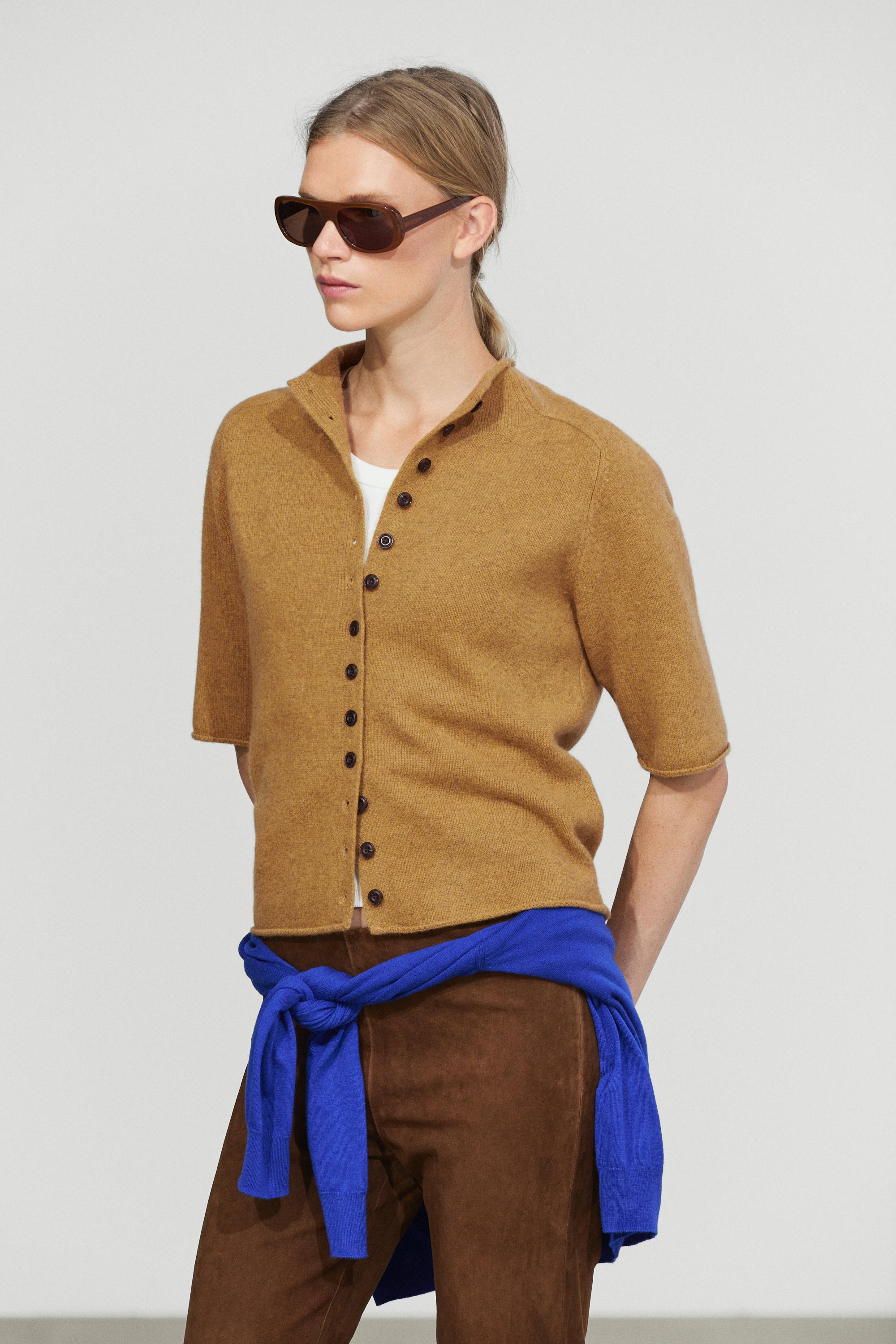 100% wool funnel neck knit cardigan — Oil