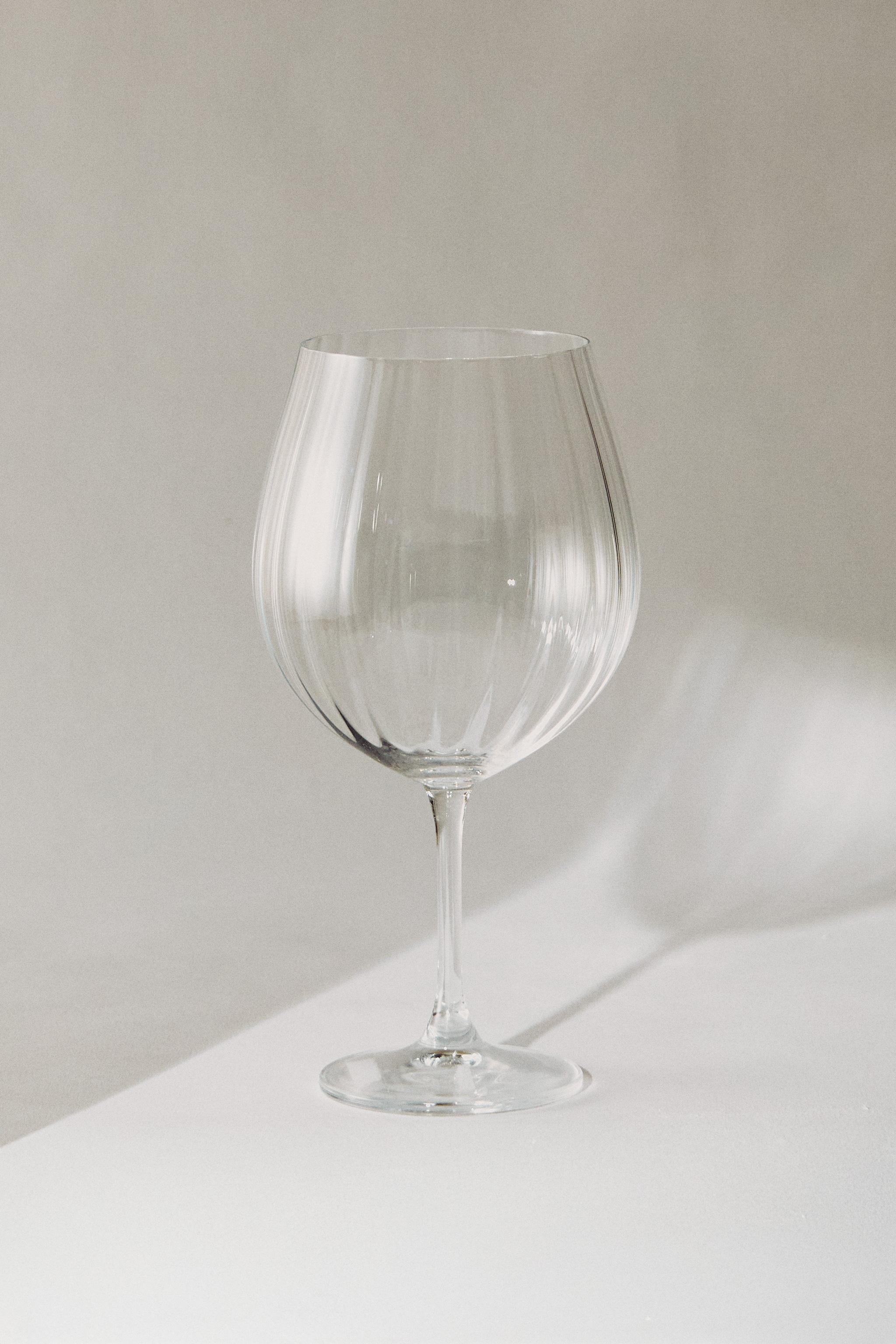 RAISED CRYSTALLINE GLASS — Transparent