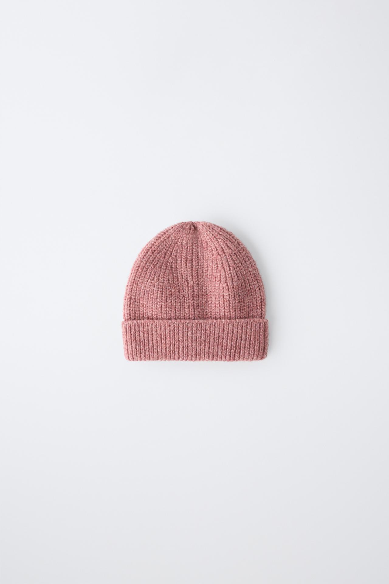 KNIT BEANIE — Pink