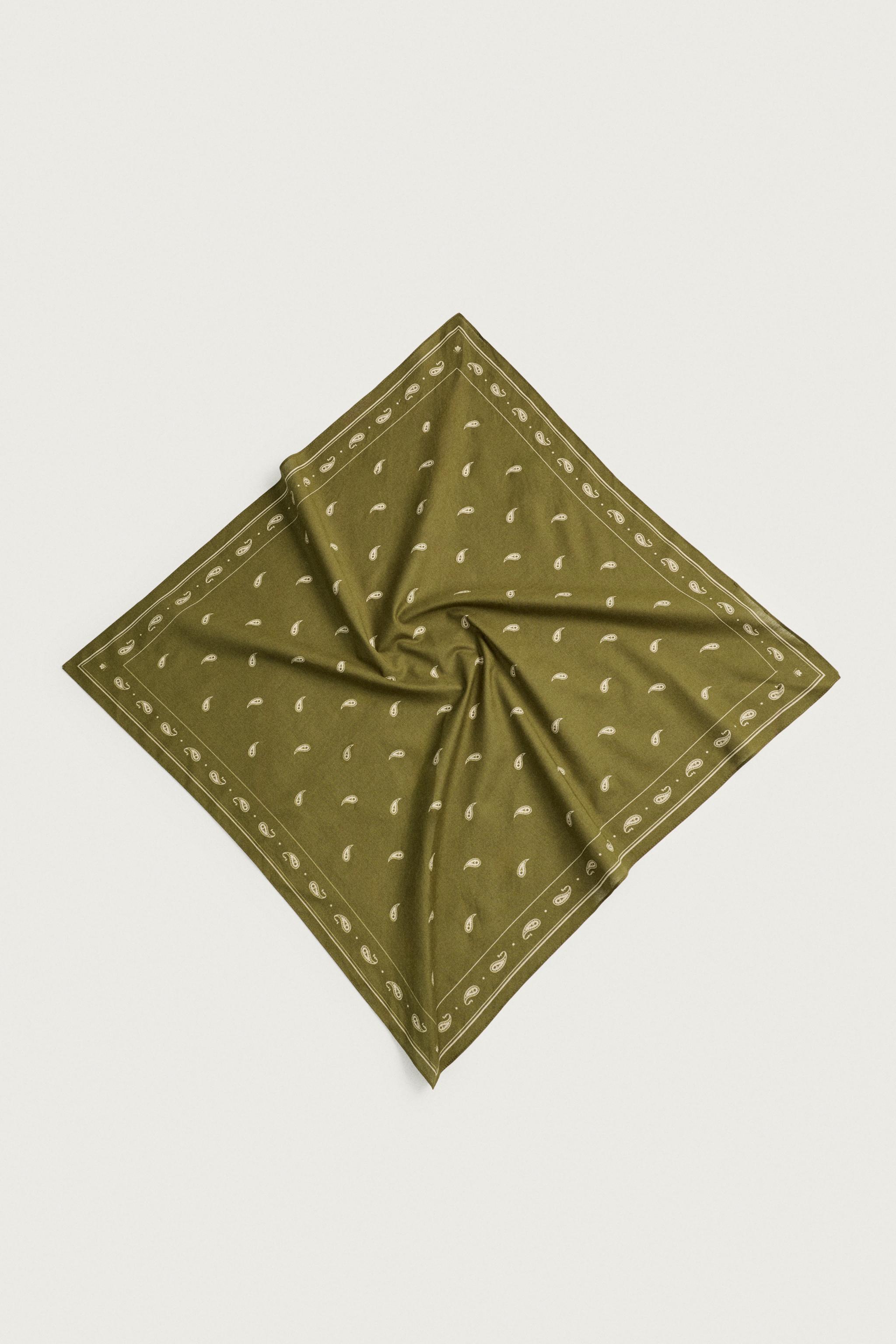 PAISLEY PRINT BANDANA — Khaki