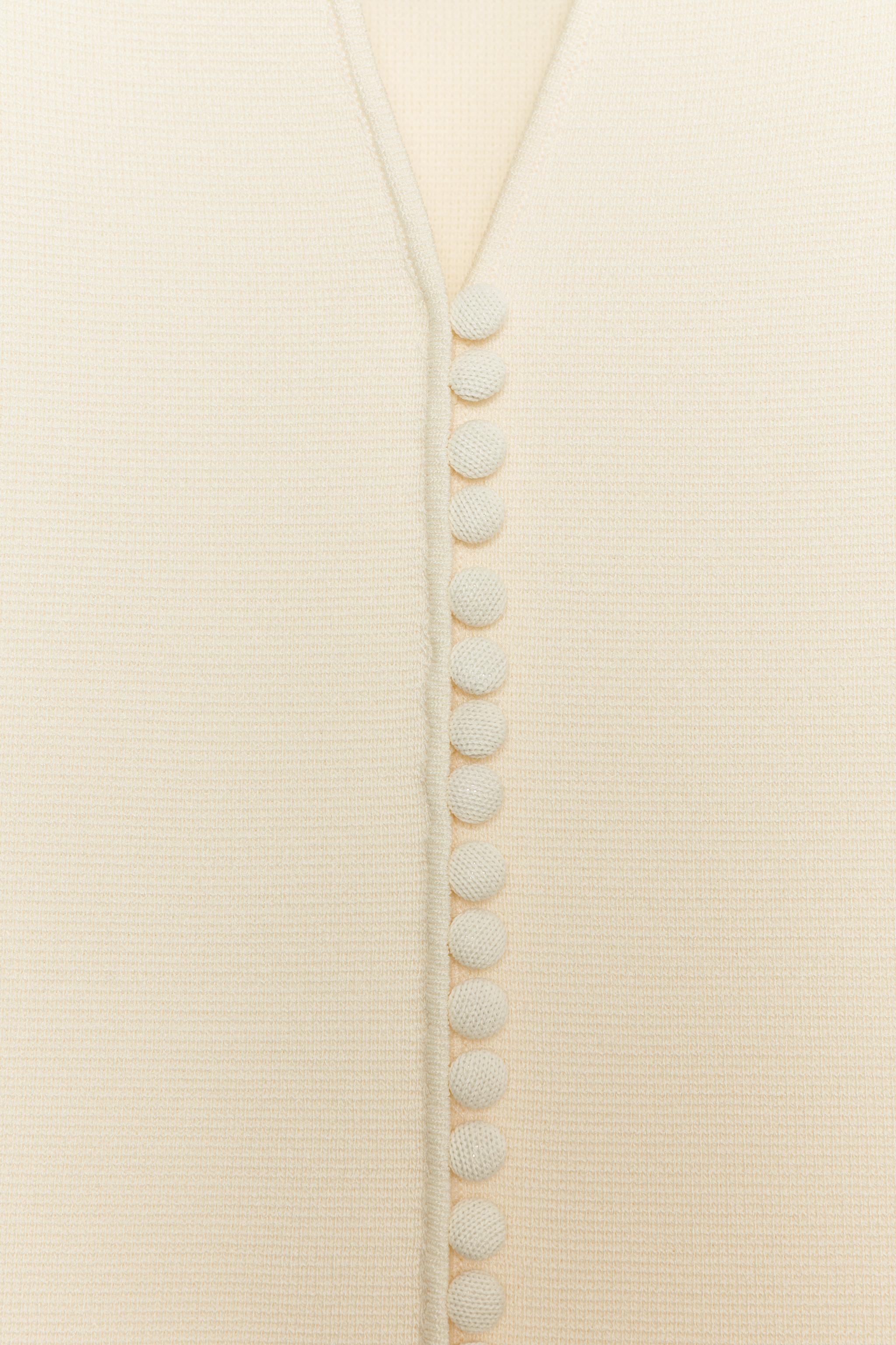 Женские жилеты Zara KNIT VEST TOP WITH COVERED BUTTONS — фото 10