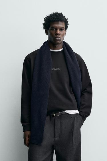 SUDADERA REGULAR FIT TEXTO ESTAMPADO - Negro de Zara