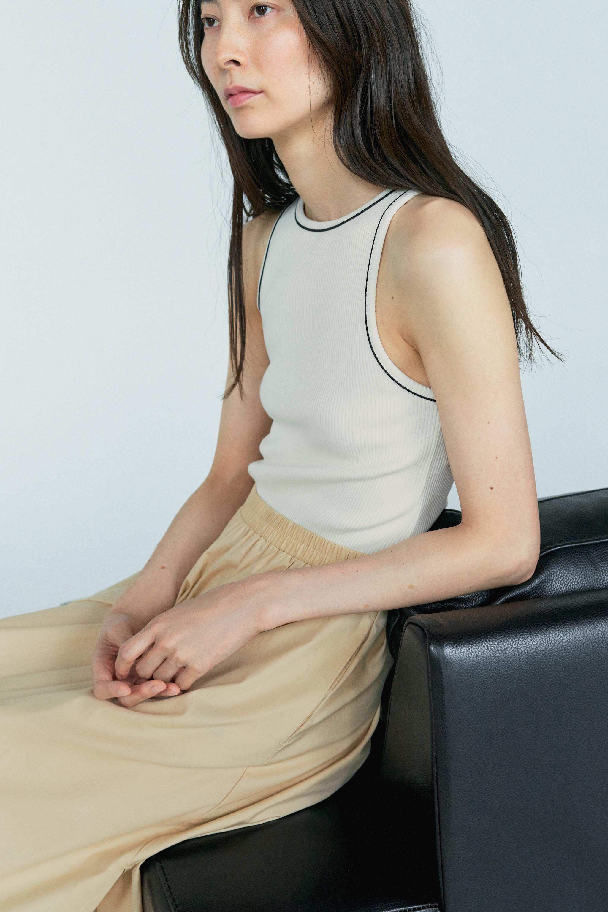 コンビ素材ミディワンピース - エクリュ/ベージュ | ZARA Japan コンビ素材ミディワンピース - エクリュ/ベージュ | ZARA Japan