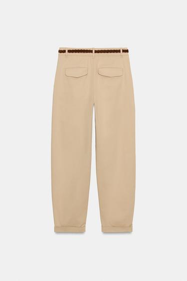PANTALON CHINO AVEC CEINTURE TRESSÉE - Camel clair de Zara - Image 7