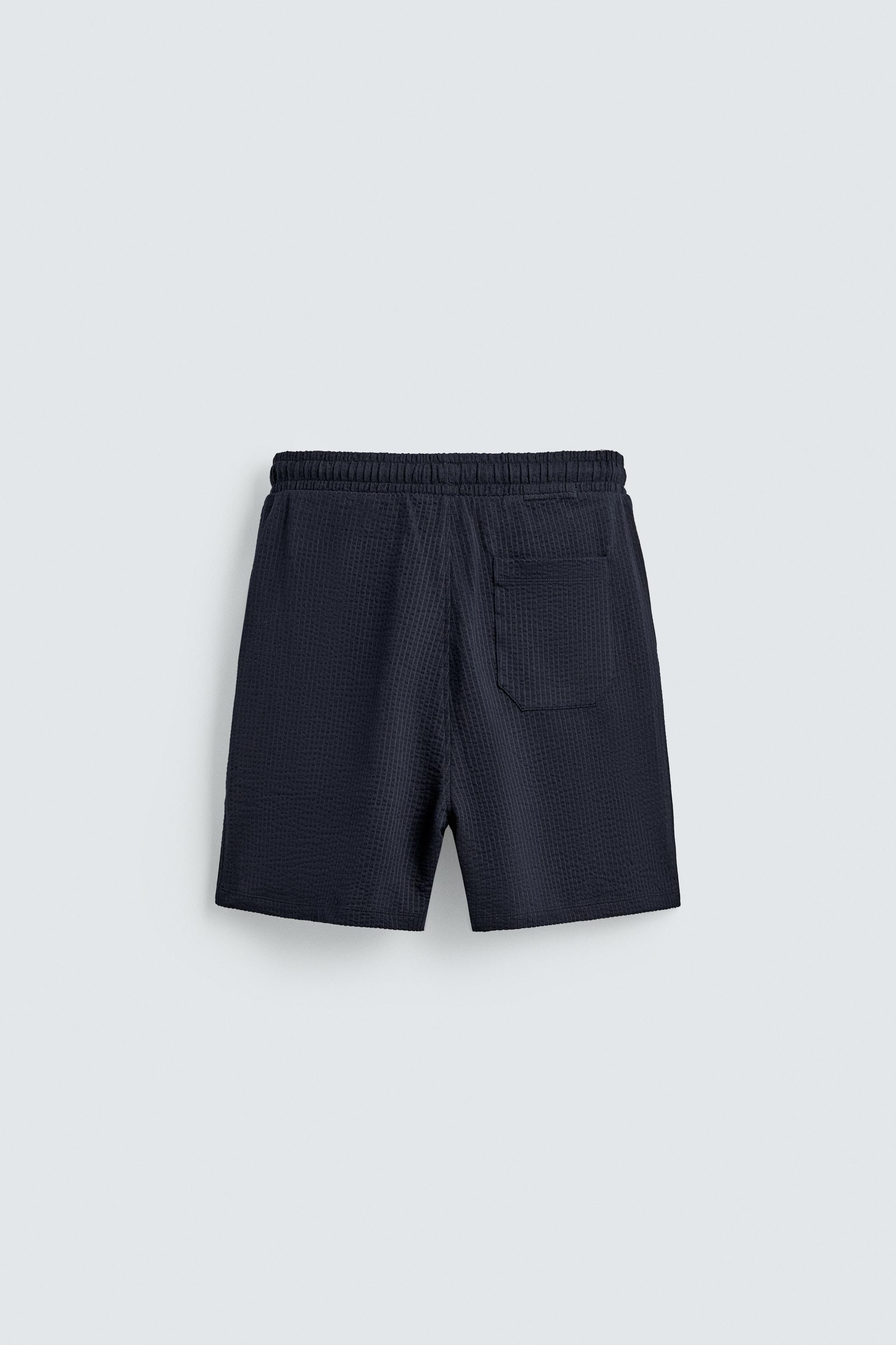 REGULAR FIT SEERSUCKER SHORTS