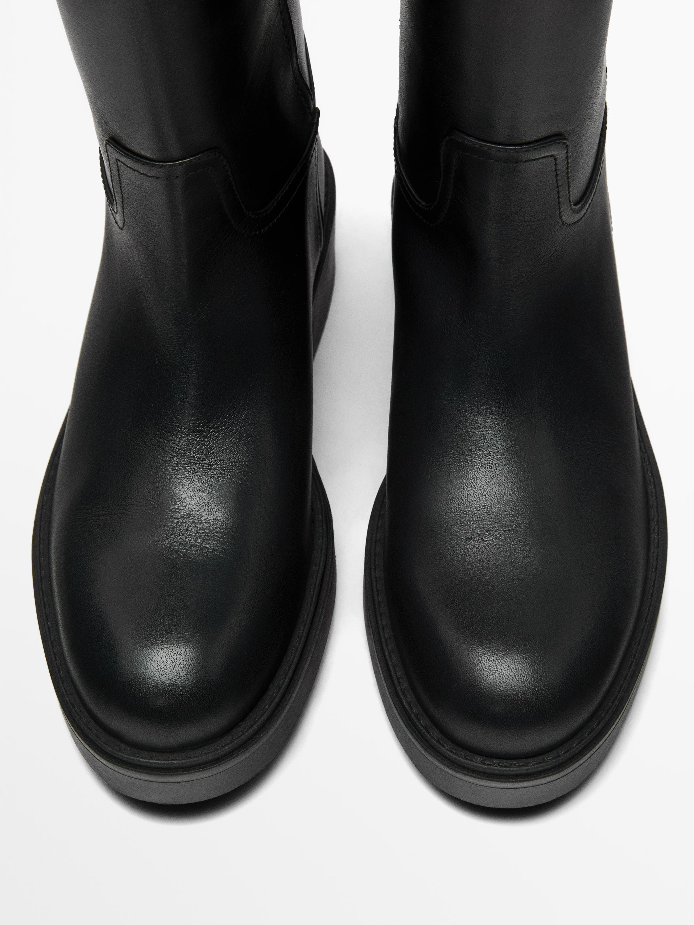 Flat boots with rubber sole Black ZARA United States