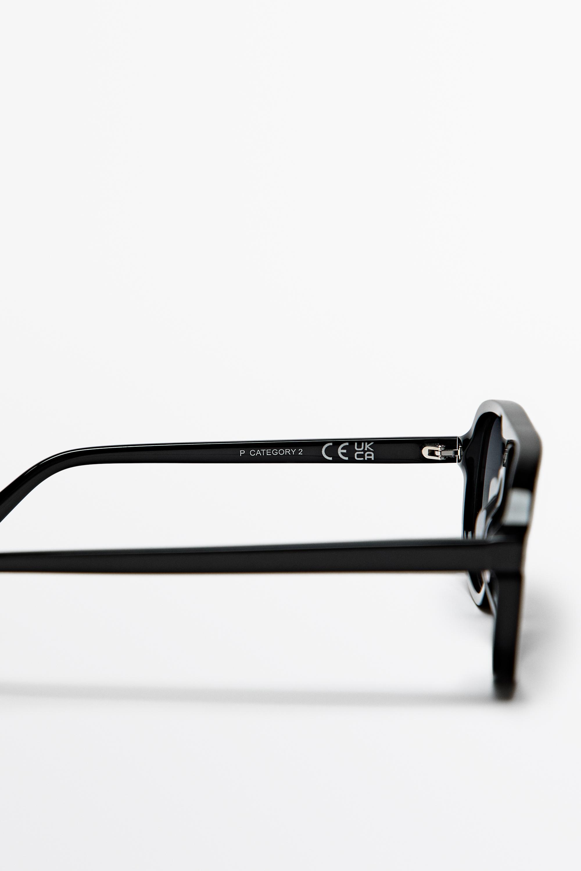 Aviator sunglasses