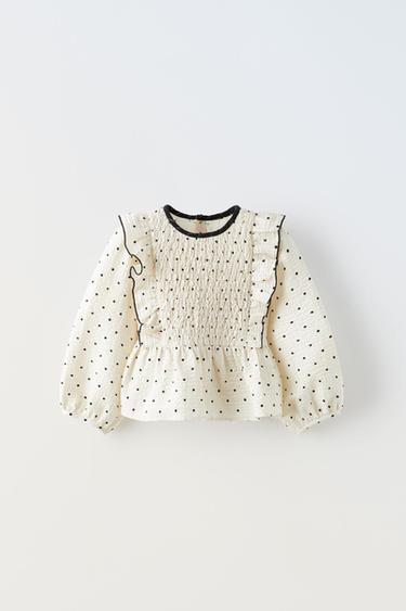 БЛУЗА ИЗ РЕЛЬЕФНОЙ ТКАНИ В ГОРОШЕК СО СТРАЗАМИ — ЭКРЮ от Zara — изображение 0