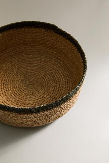 ROUND WOVEN BASKET - Green by Zara - Image 2