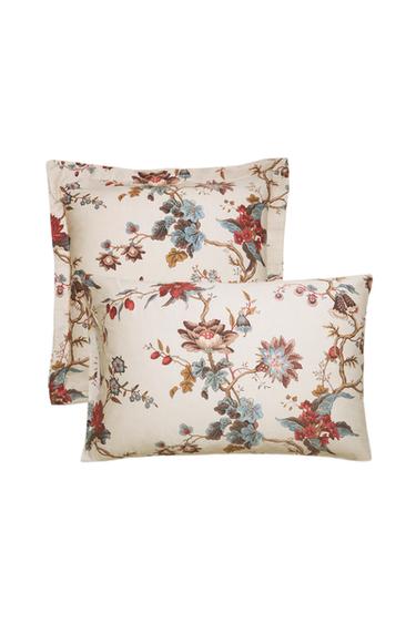 SATIN FLORAL PILLOWCASE | KATHARINE POLE - Oyster-white by Zara