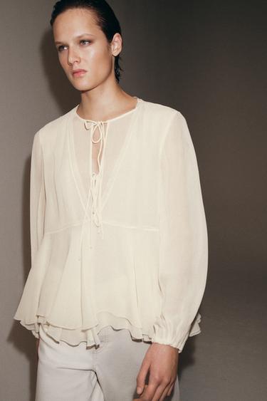 BLOUSE À VOLANTS ZW COLLECTION - Écru de Zara - Image 1