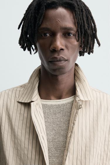 CHEMISE FLUIDE RAYURES EFFET FROISSÉ - Écru de Zara - Image 4