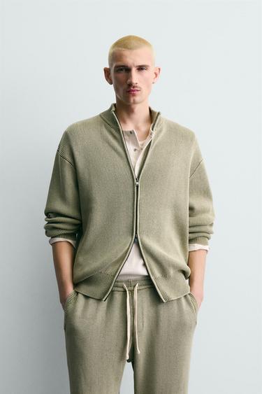 CHAQUETA PUNTO ESTRUCTURA LAVADA - Verde de Zara