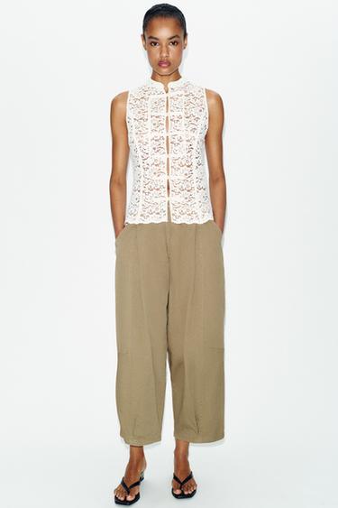 توب غيبور بأزرار ضفدع - أبيض by Zara