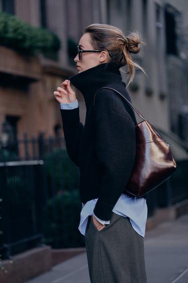 HIGH NECK CARDIGAN — Navy blue 2