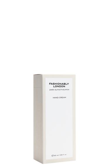 FASHIONABLY LONDON HAND CREAM 50ML — TINTED LEATHER 2