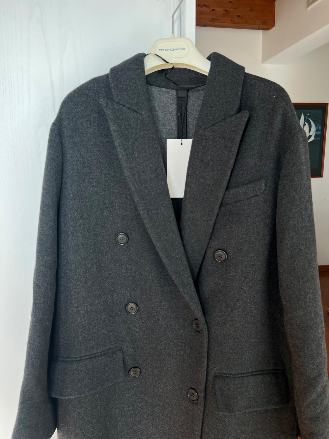 ZW COLLECTION LONG OVERSIZED COAT - Image 3