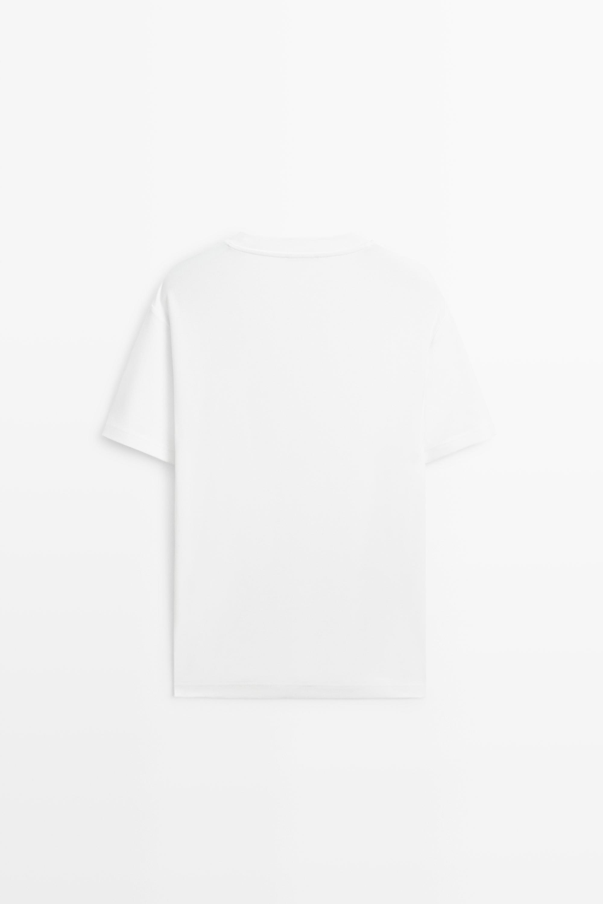 T-shirt manches courtes détail couture