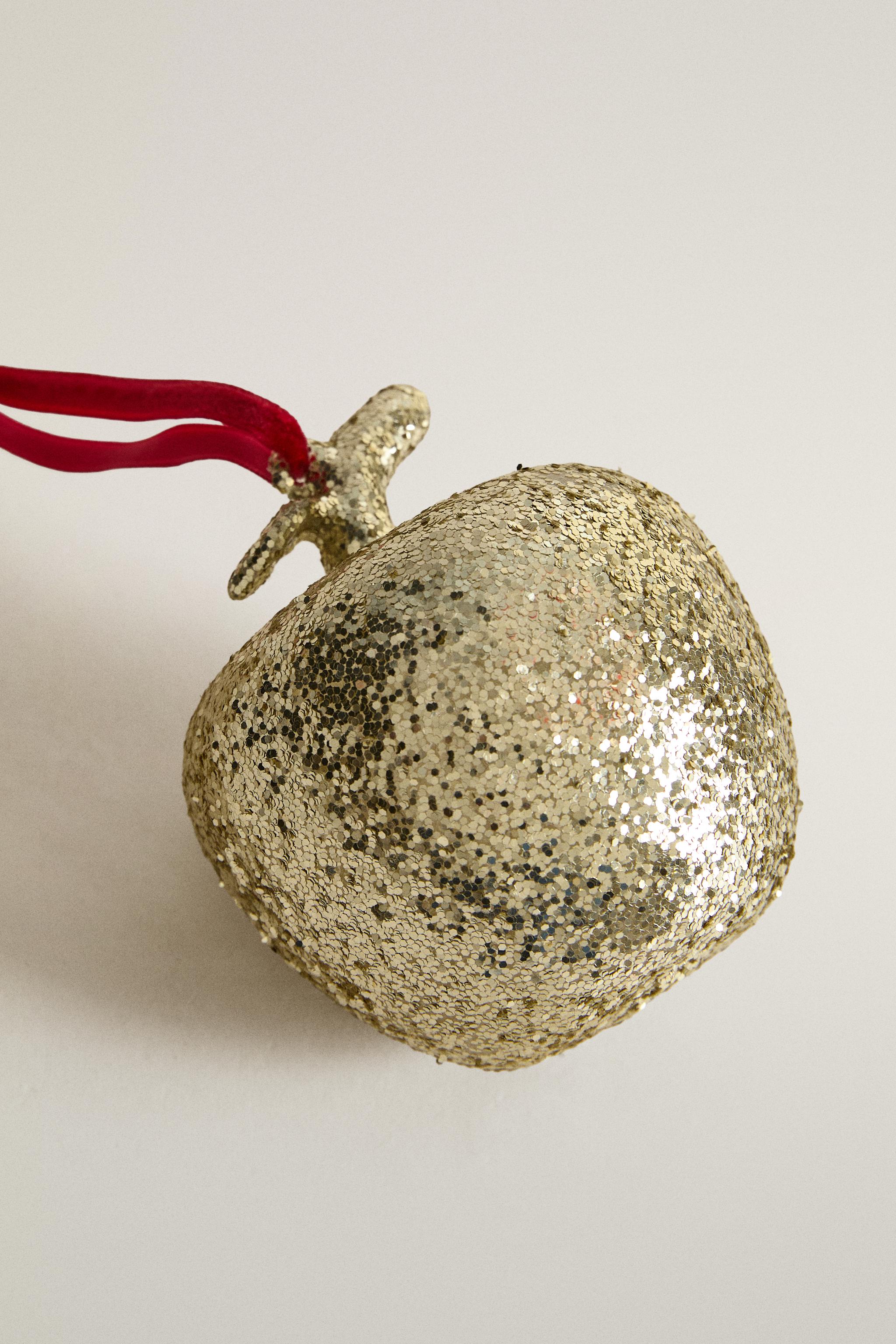 APPLE CHRISTMAS TREE DECORATION