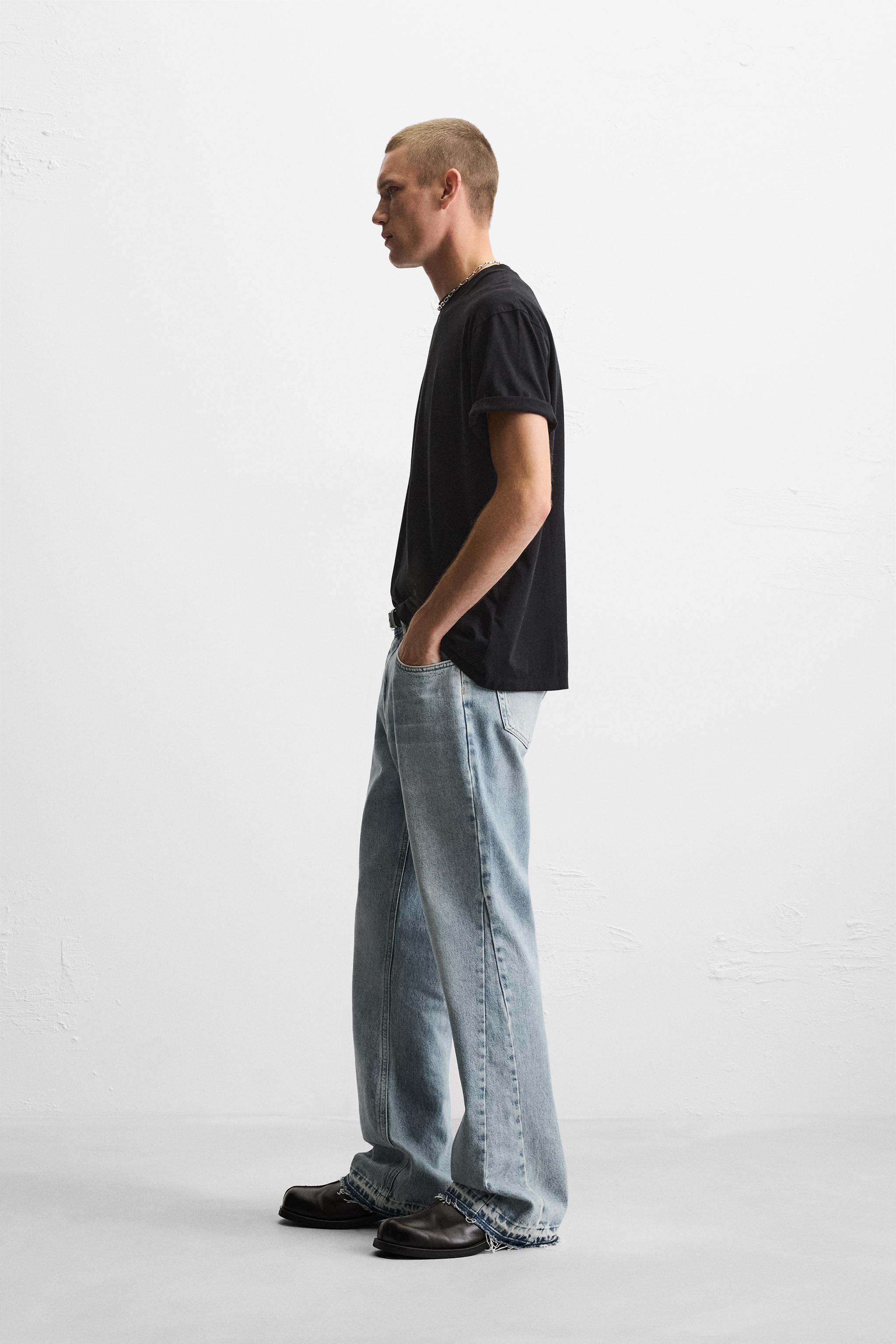 FLARE FIT JEANS