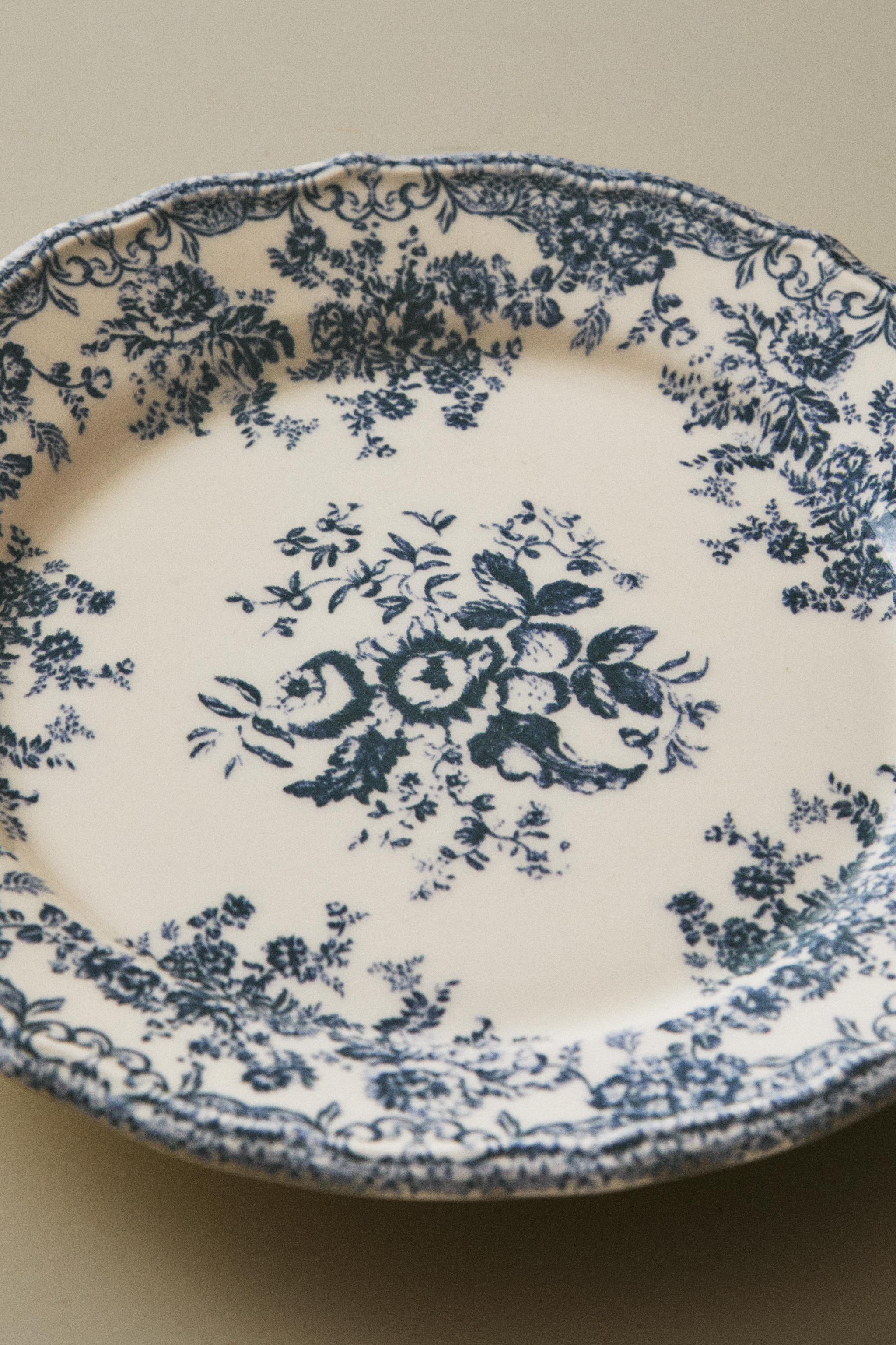FLORAL EARTHENWARE DESSERT PLATE - Blue | ZARA Canada